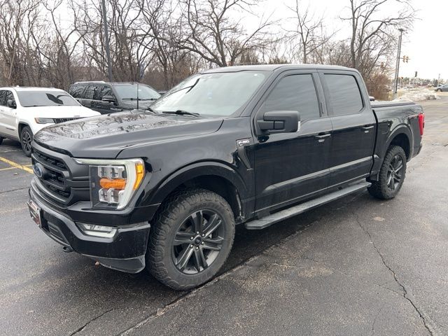 2022 Ford F-150 XLT's photo