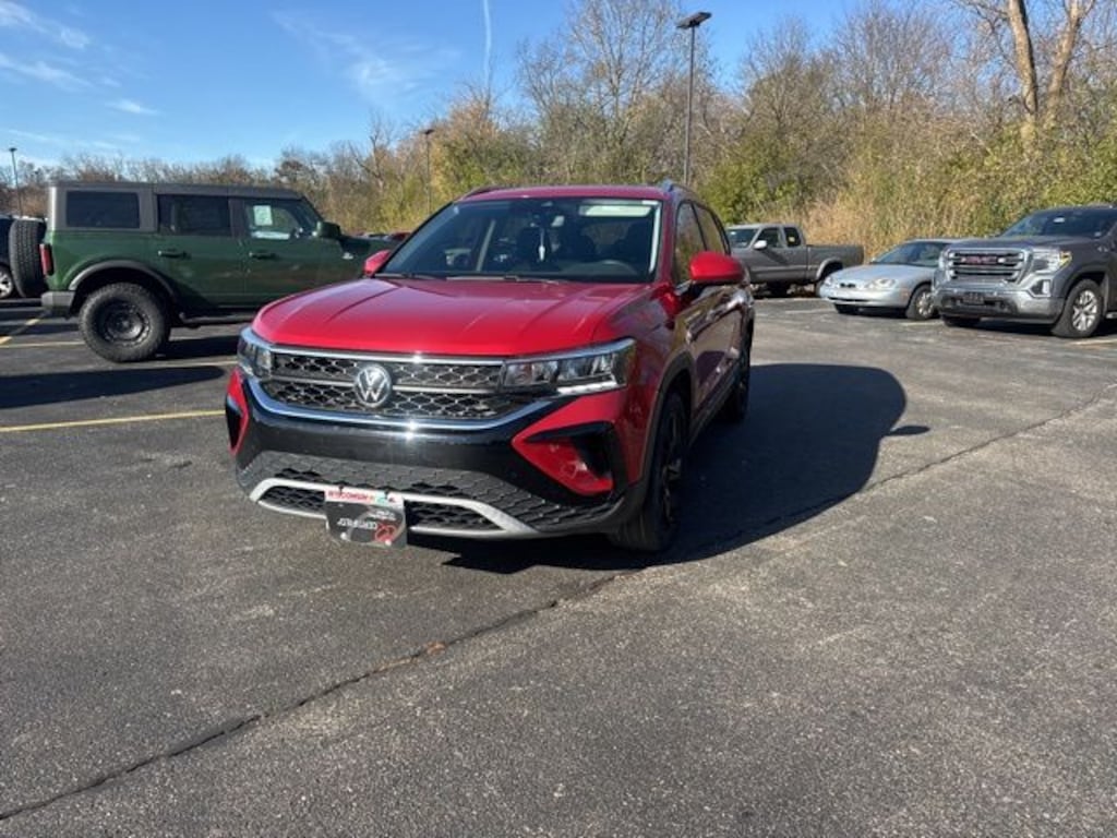 Certified 2022 Volkswagen Taos 1.5T SE SUV