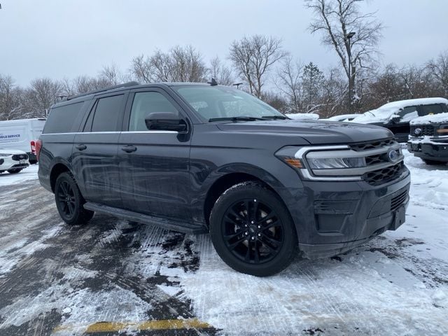 2024 Ford Expedition XLT's photo