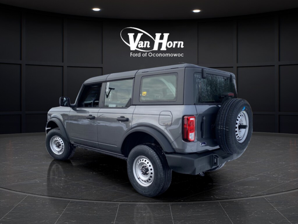 New 2025 Ford Bronco Base SUV