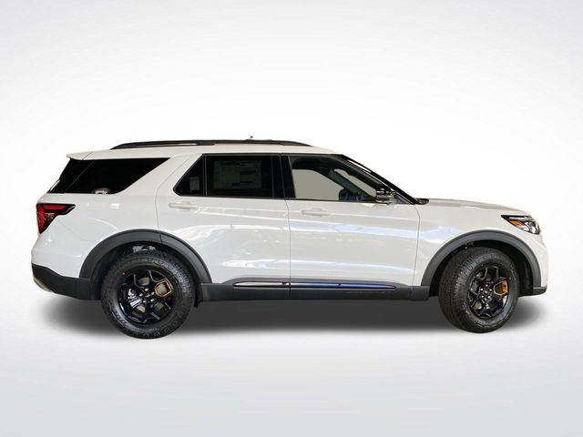2026 Ford Explorer photo 2