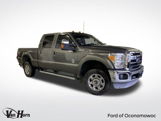 2014 Ford F-350 Super Duty Lariat's photo