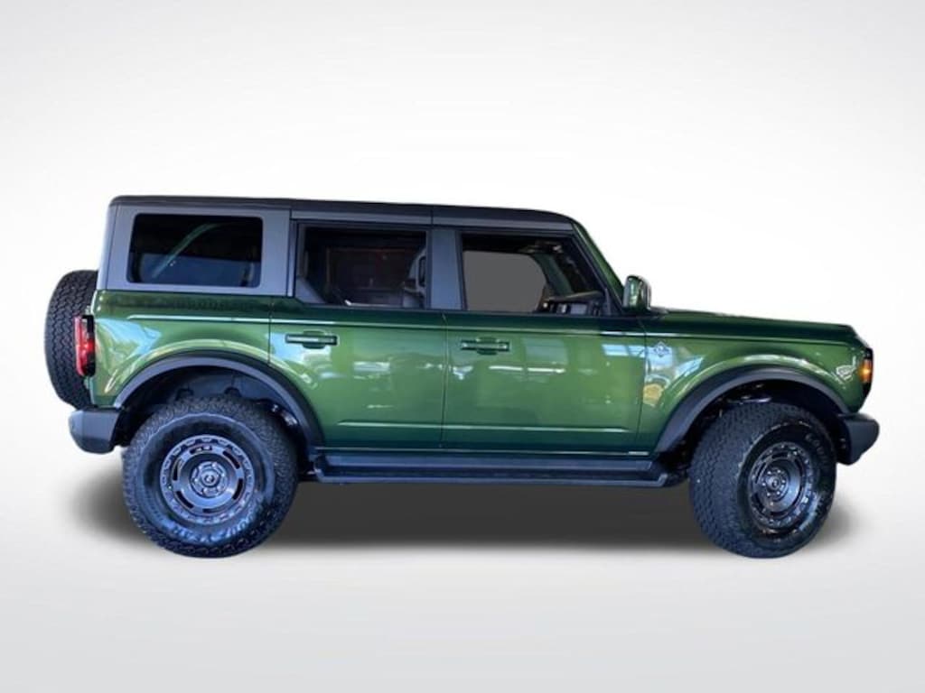 New 2025 Ford Bronco Outer Banks SUV
