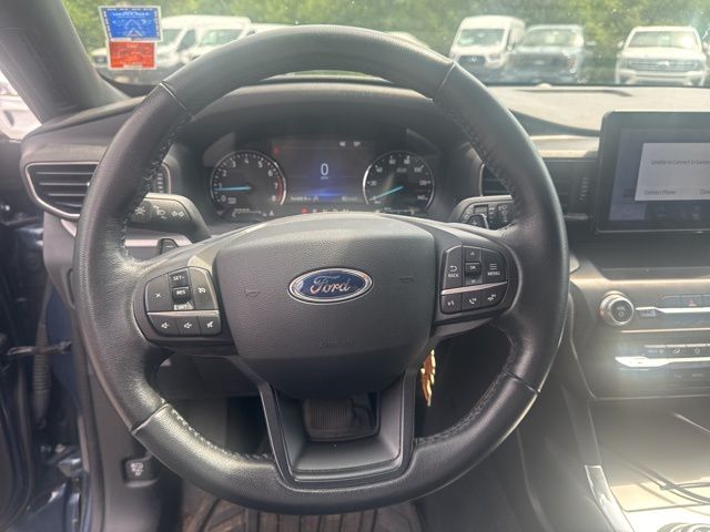 Used 2020 Ford Explorer XLT with VIN 1FMSK8DH3LGA89880 for sale in Oconomowoc, WI