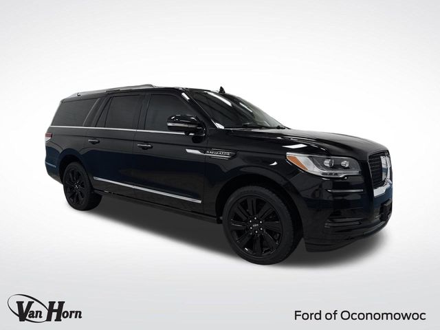 2024 Lincoln Navigator Reserve L's photo