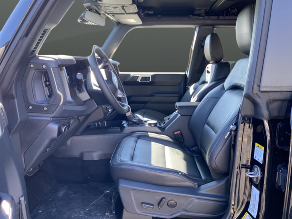 New 2025 Ford Bronco Badlands SUV