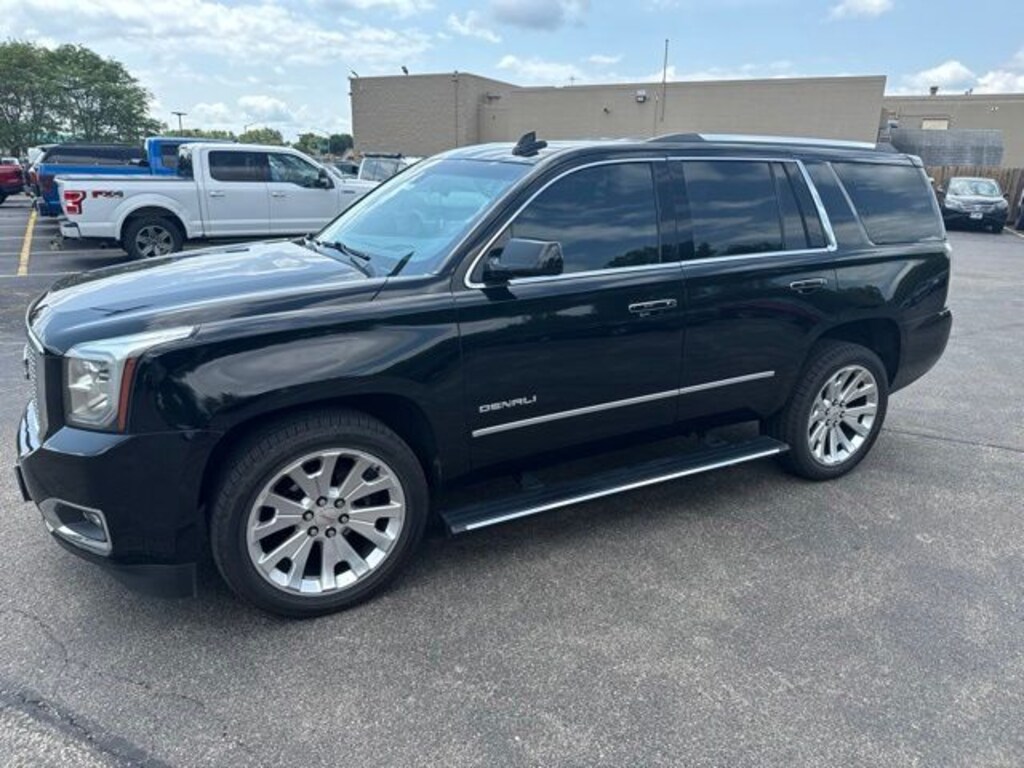 Used 2017 GMC Yukon Denali SUV