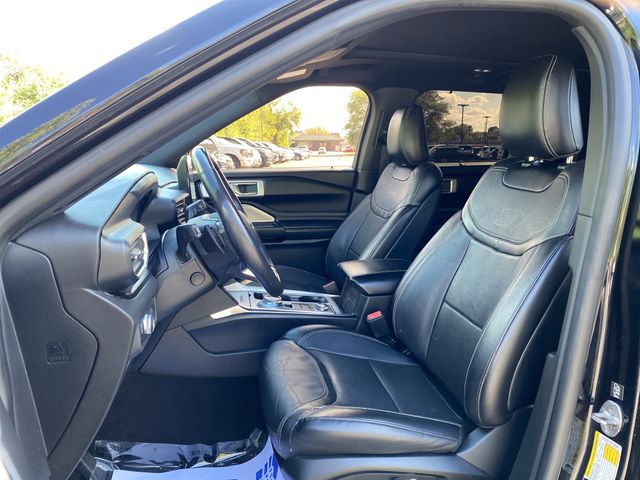 2020 Ford Explorer ST photo 4