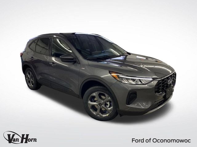 2026 Ford Escape ST-Line's photo