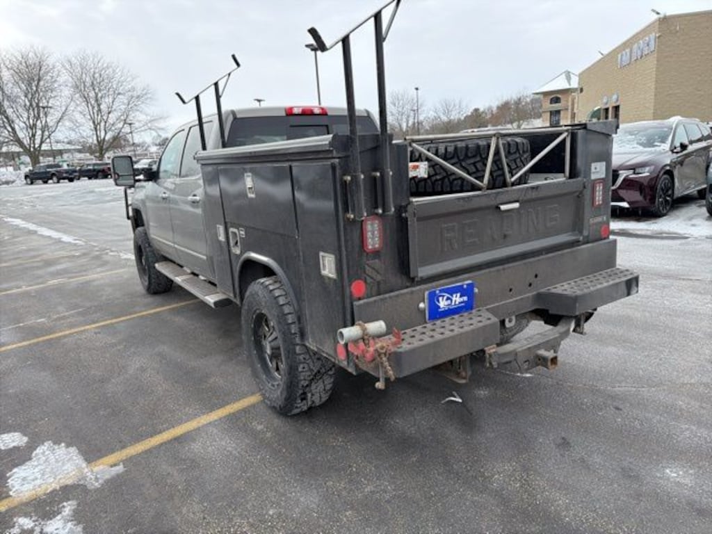 Used 2017 GMC Sierra 2500HD SLT Truck