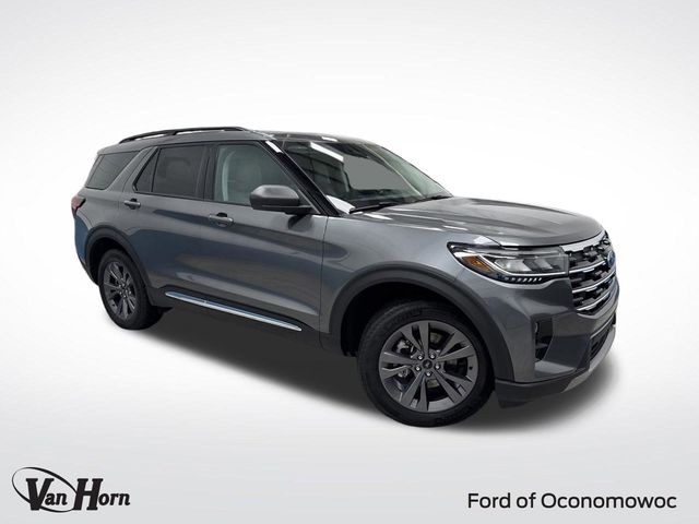 2025 Ford Explorer Active's photo