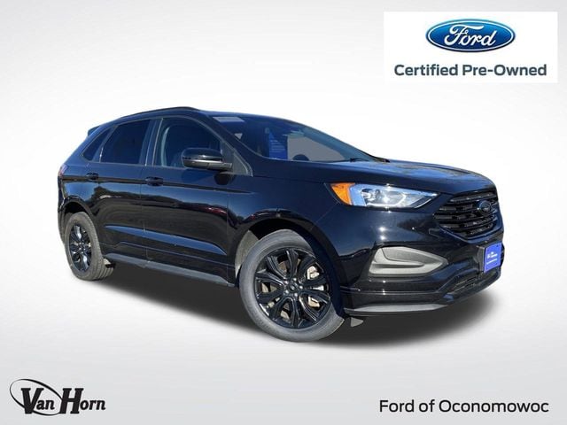 2022 Ford Edge SE's photo
