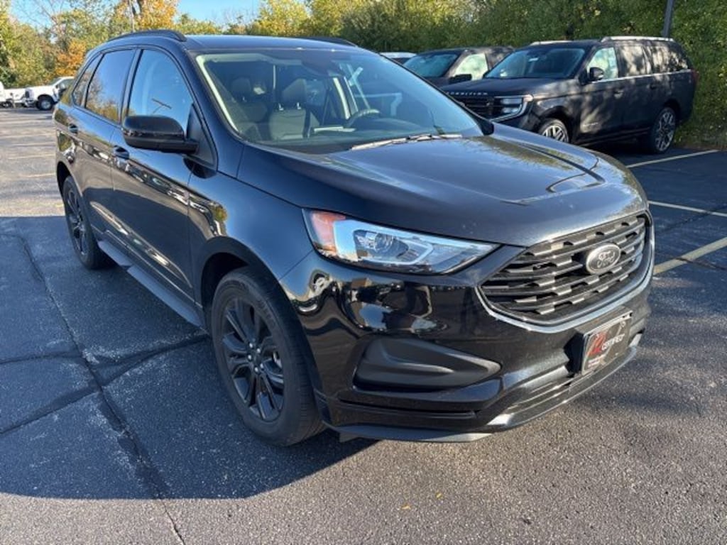 Certified 2022 Ford Edge SE SUV
