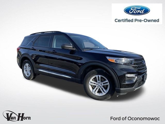 2023 Ford Explorer XLT's photo