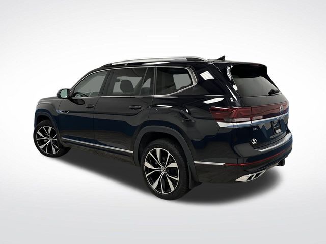 2024 Volkswagen Atlas SEL Premium R-Line photo 3