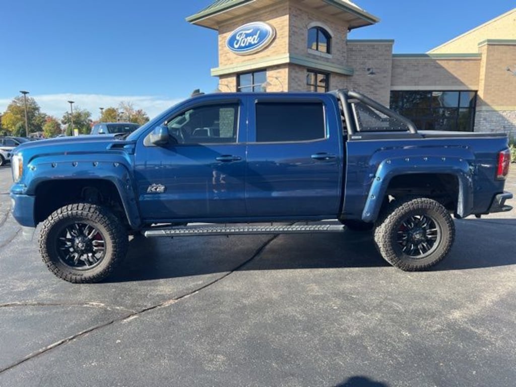 Used 2018 GMC Sierra 1500 SLT Truck
