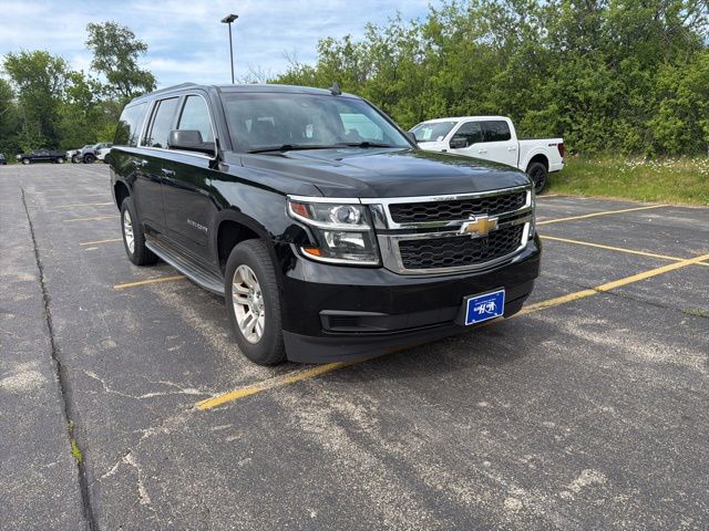 2015 Chevrolet Suburban 4WD 1500 LT's photo