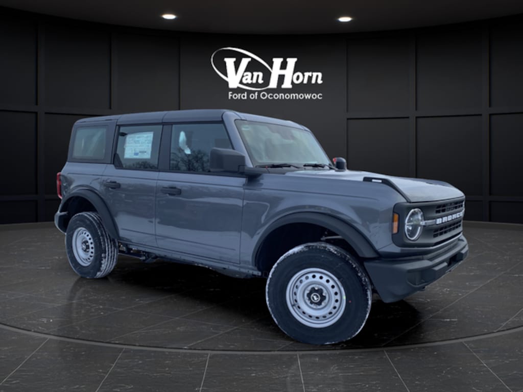 New 2025 Ford Bronco Base SUV