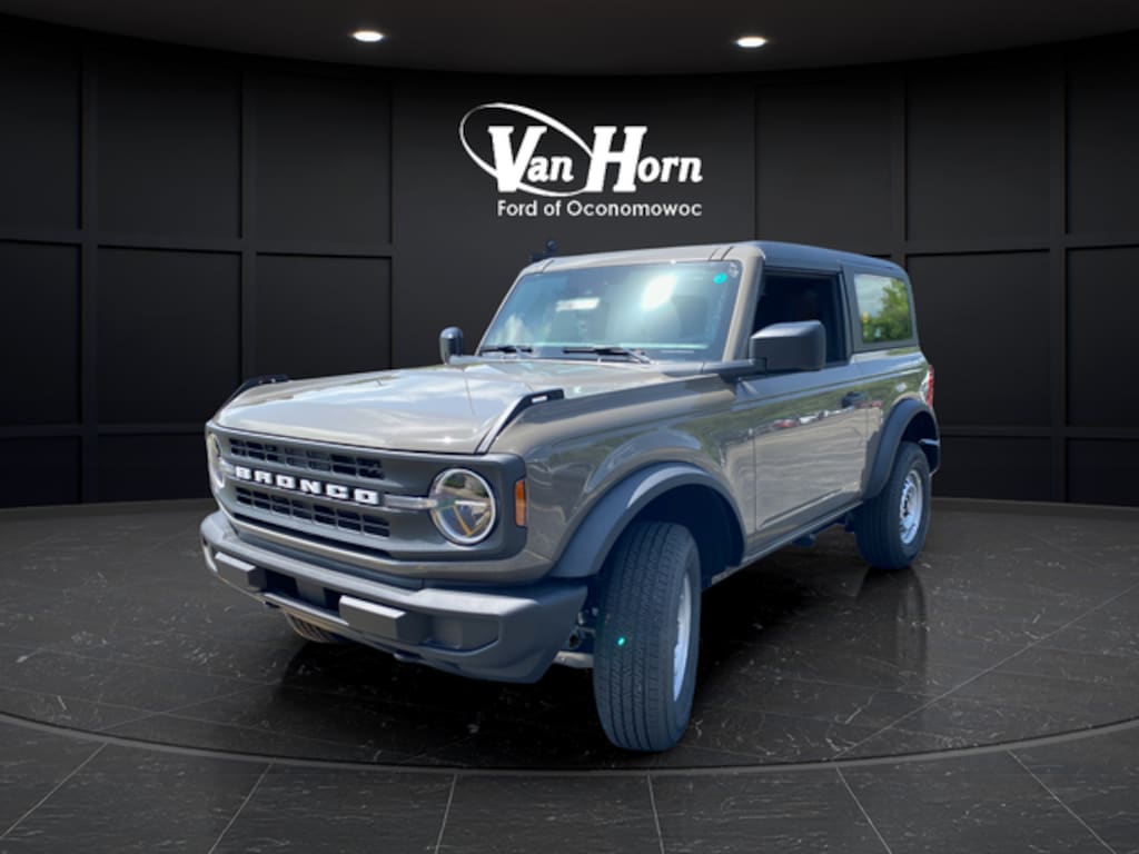 New 2026 Ford Bronco Base SUV