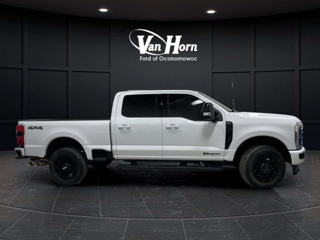 Used 2025 Ford F-350SD Lariat Truck