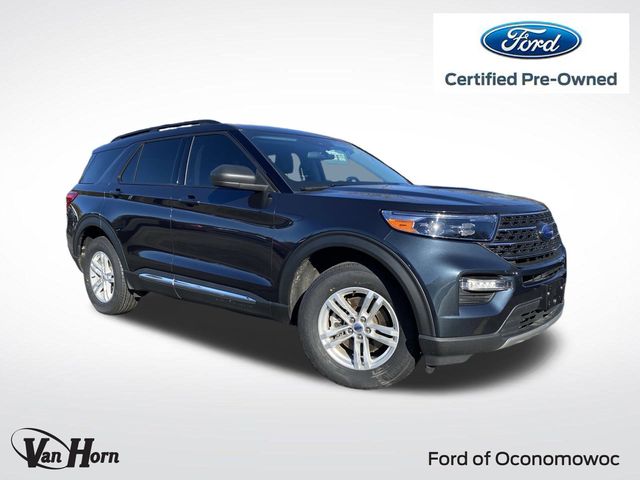 2022 Ford Explorer XLT's photo