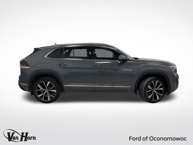 Used 2024 Volkswagen Atlas Cross Sport SEL Premium R-LINE with VIN 1V2FE2CA9RC213017 for sale in Oconomowoc, WI