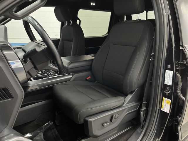 2022 Ford F-150 XLT photo 3