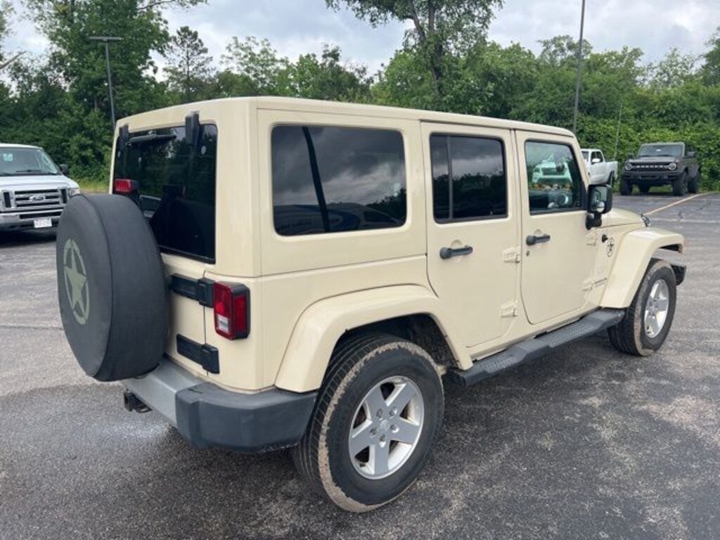 Used 2011 Jeep Wrangler Unlimited Sahara SUV