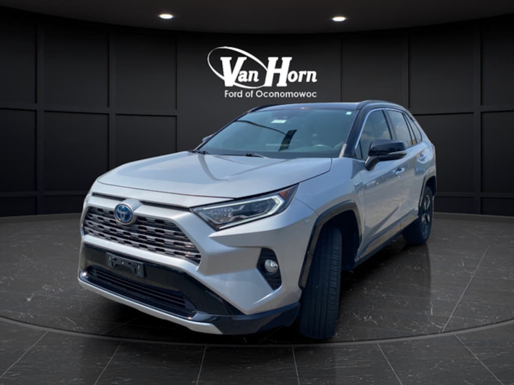 Used 2019 Toyota RAV4 Hybrid XSE SUV
