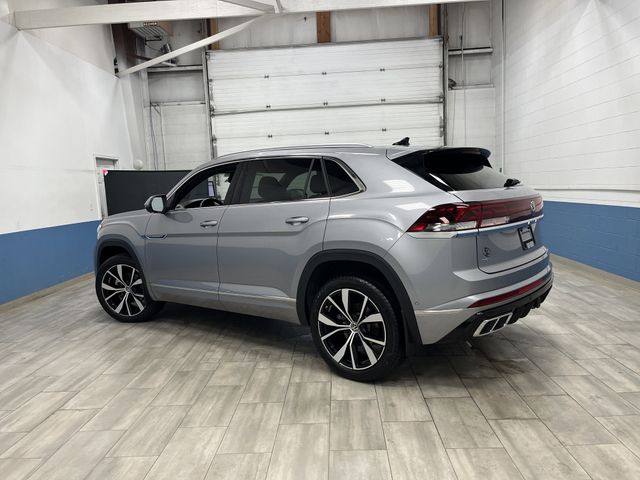 2024 Volkswagen Atlas Cross Sport SEL Premium R-Line photo 3