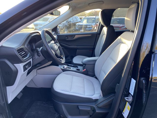 2026 Ford Escape Active photo 4