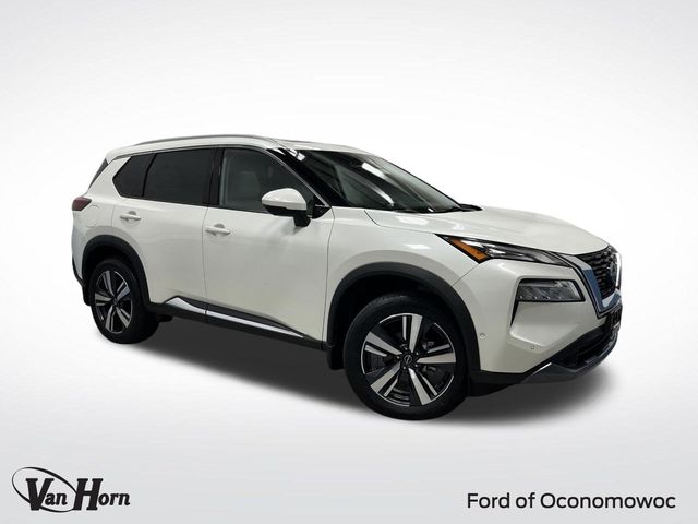 2023 Nissan Rogue SL's photo