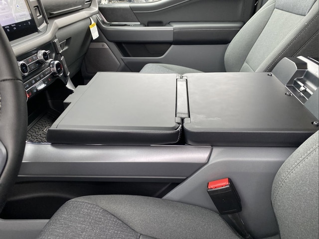 2025 Ford F-150 XLT - Photo 19