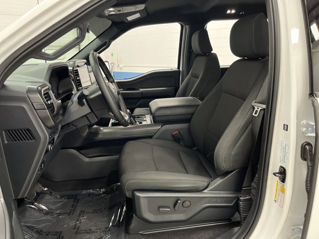 2024 Ford F-150 XLT photo 4