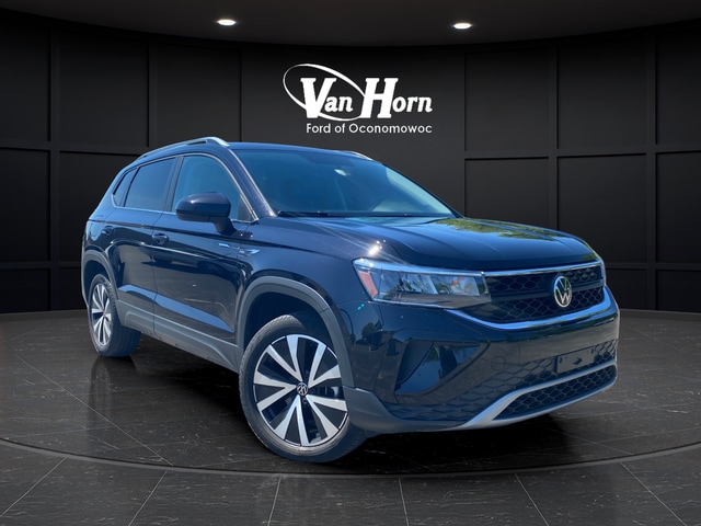 2022 Volkswagen Taos 1.5T SE 4Motion's photo