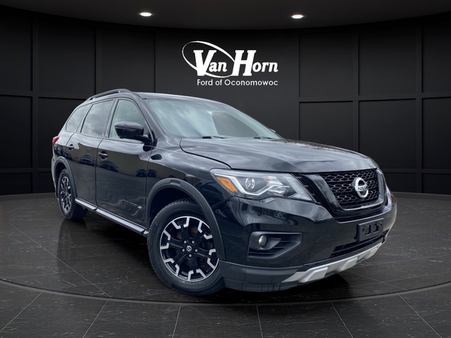 2019 Nissan Pathfinder SL