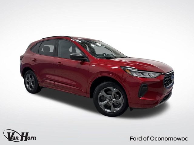 2024 Ford Escape ST-Line's photo