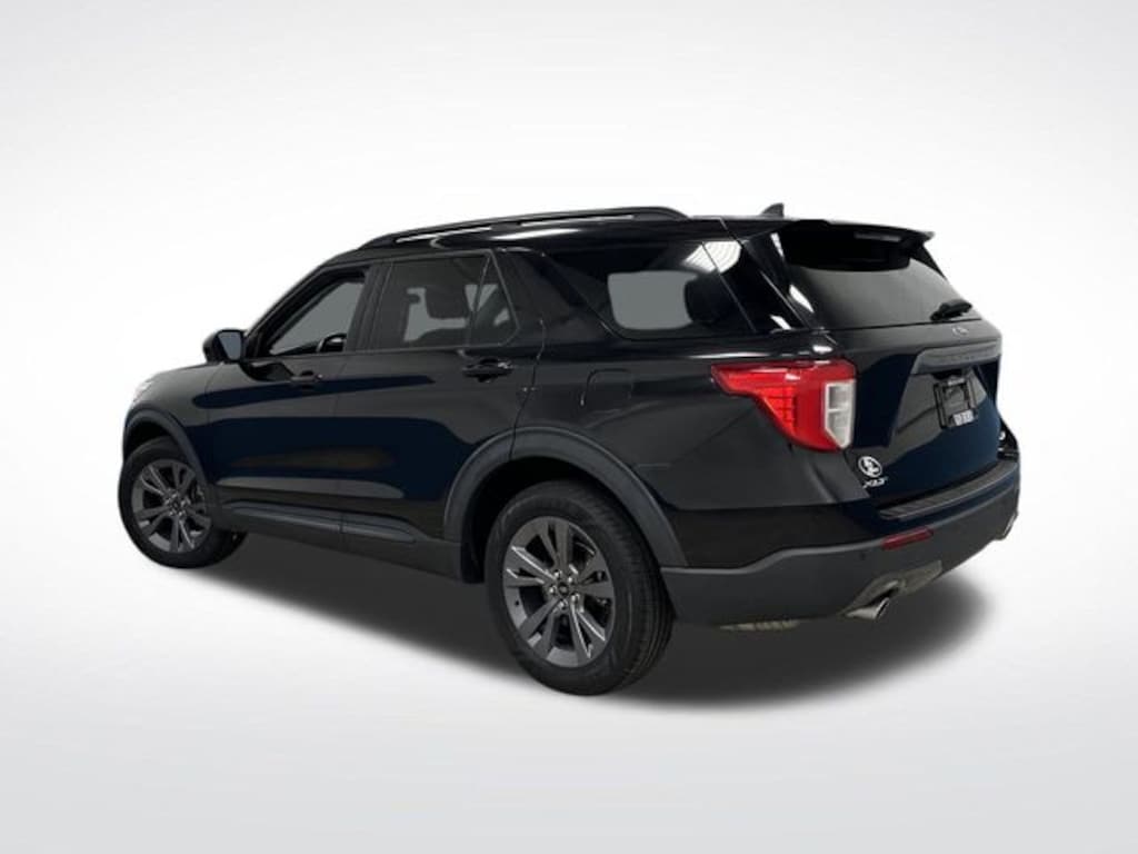 Used 2022 Ford Explorer XLT SUV