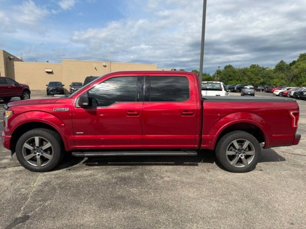 Used 2017 Ford F-150 XLT Truck