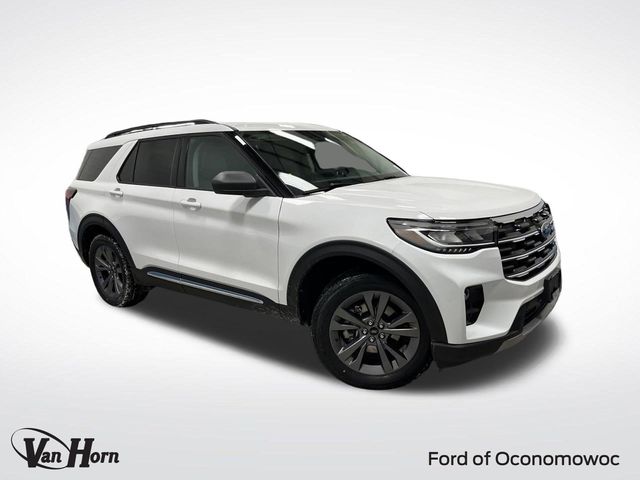 2025 Ford Explorer Active's photo
