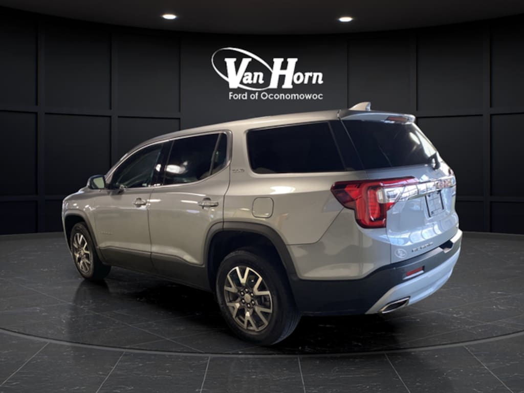 Used 2023 GMC Acadia SLE SUV