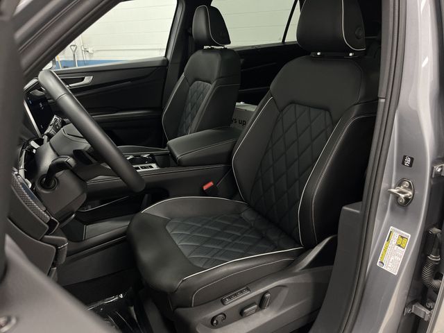 2024 Volkswagen Atlas Cross Sport SEL Premium R-Line photo 4