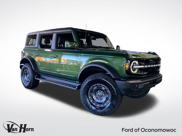 2025 Ford Bronco 4-Door Outer Banks