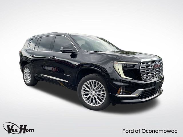 2024 GMC Acadia Denali's photo