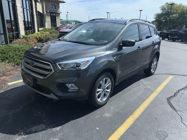 Used 2017 Ford Escape SE with VIN 1FMCU9GD2HUC62942 for sale in Oconomowoc, WI