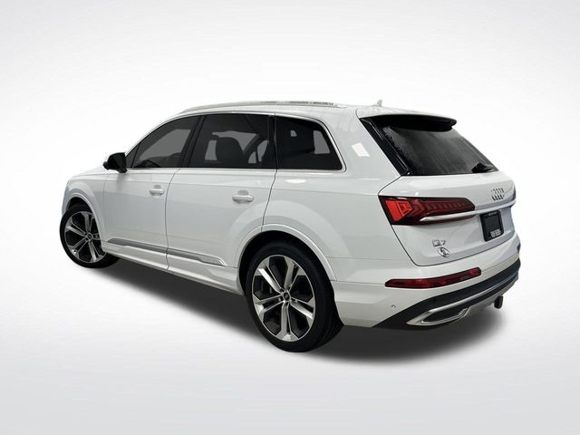 2023 Audi Q7 55 Prestige photo 3