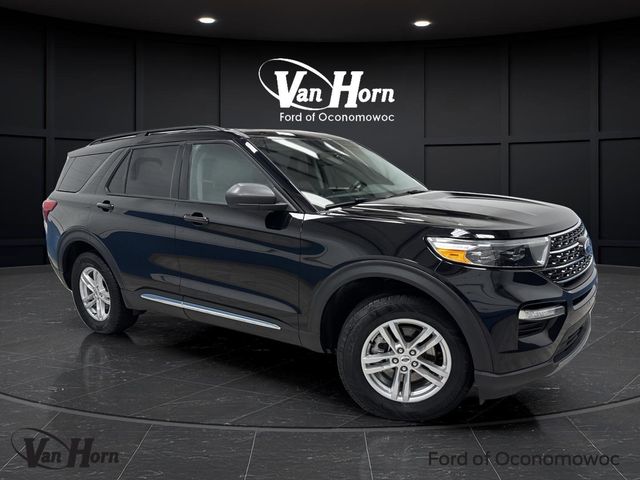 2023 Ford Explorer XLT's photo
