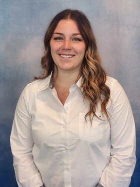 Staff member Sofia Metcalf from ID_8fce14a75562