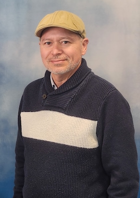 Staff member Antonio Muniz from ID_8fce14a75562