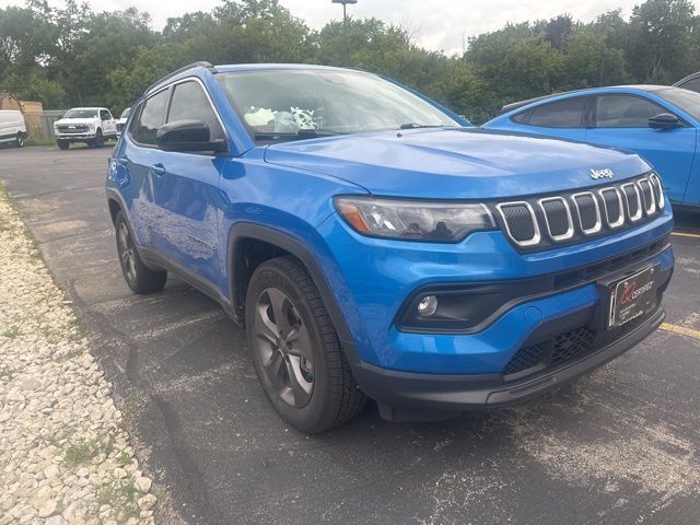 2022 Jeep Compass Latitude Lux Altitude photo 3